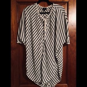 MOSSIMO • Medium, white and black striped, short batwing sleeve, tied neck